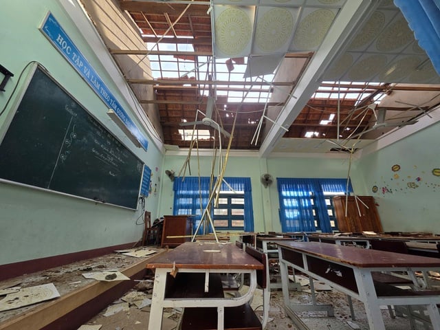 Sau chạy bão Kalmaegi, Gia Lai lại ‘chạy trường’ để học sinh sớm đến lớp - Ảnh 4.