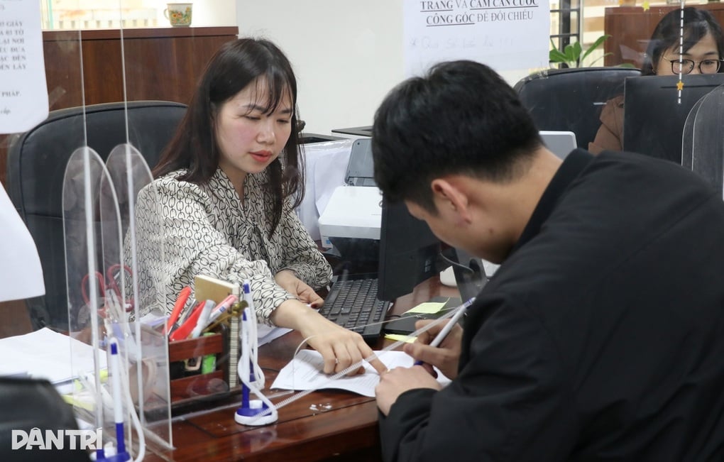 អ្នកដឹកនាំឆ្នើមត្រូវបានគ្រោងសម្រាប់ភាពជាអ្នកដឹកនាំដោយមិនចាំបាច់បំពេញតាមតម្រូវការ - ២