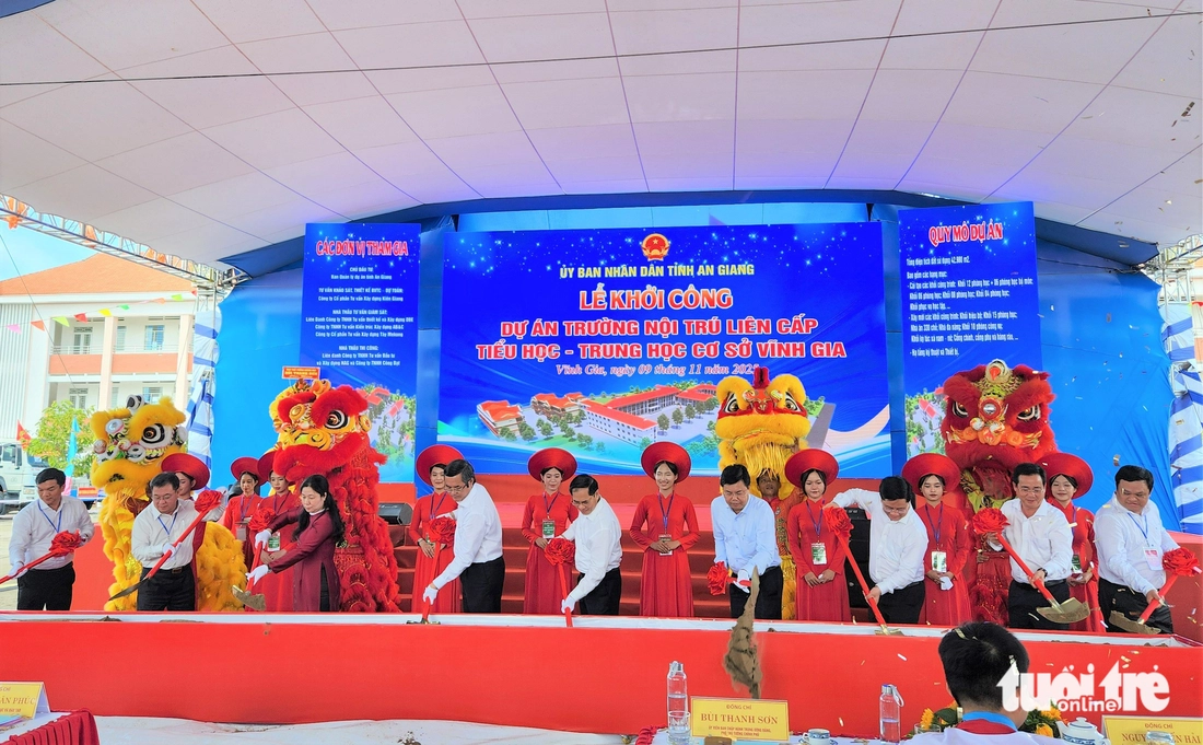 Đồng loạt khởi công trường nội trú liên cấp các xã biên giới - Ảnh 5.