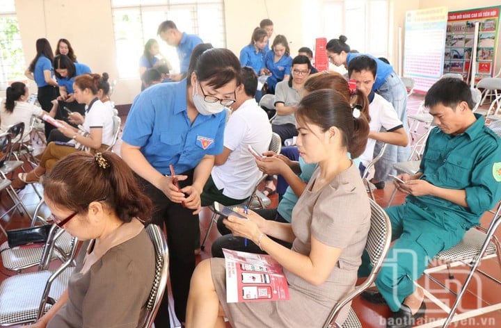 Tonivå lokalforvaltning: Vitenskap, teknologi, innovasjon og digital transformasjon forbedrer driftseffektiviteten - Bilde 2. Chính quyền địa phương 2 cấp: Khoa học, công nghệ, đổi mới sáng tạo và chuyển đổi số nâng cao hiệu quả vận hành- Ảnh 2.