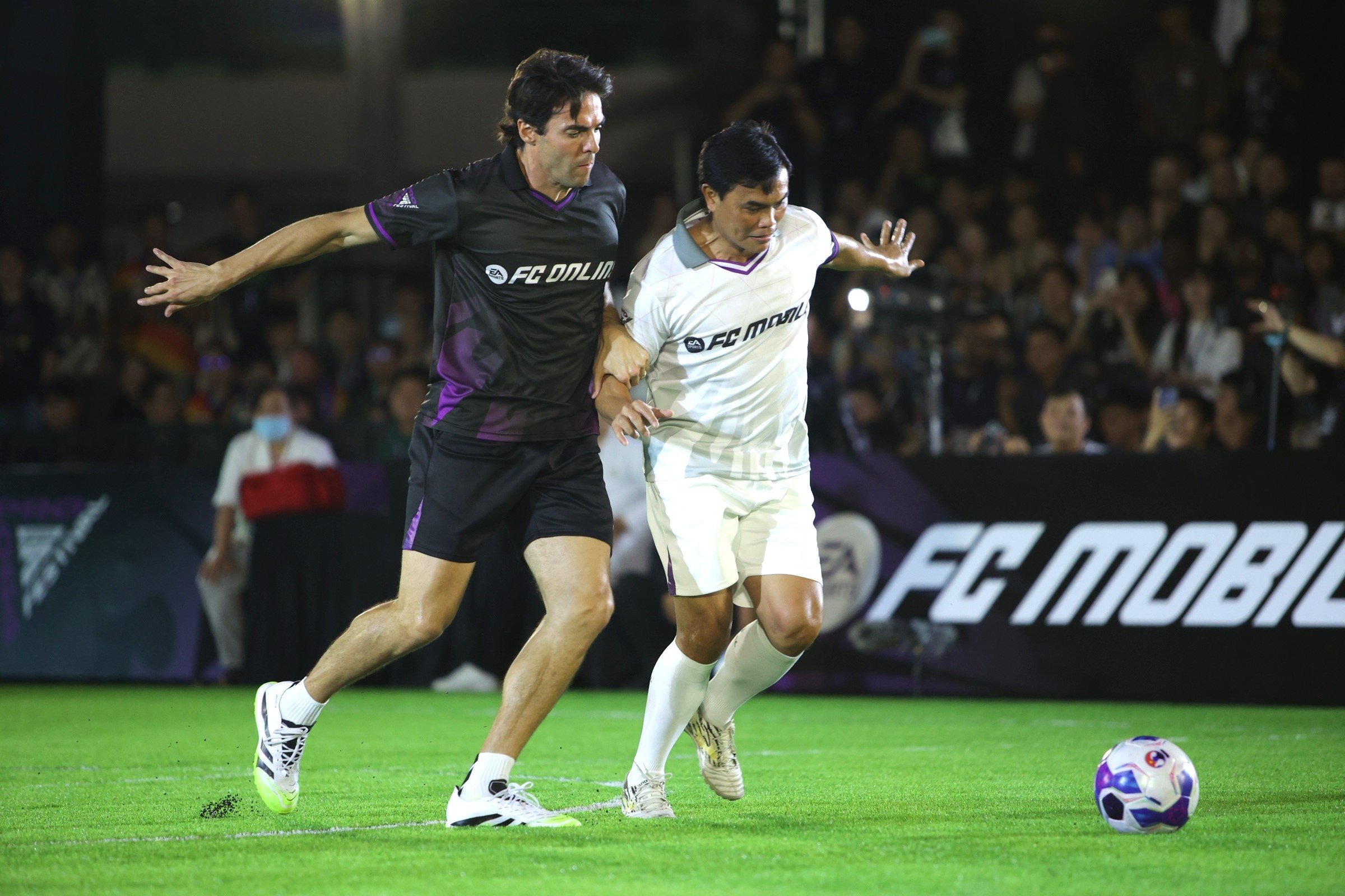 រូបថត Van Quyen Cong Vinh ១១ Van Quyen Cong Vinh anh 11