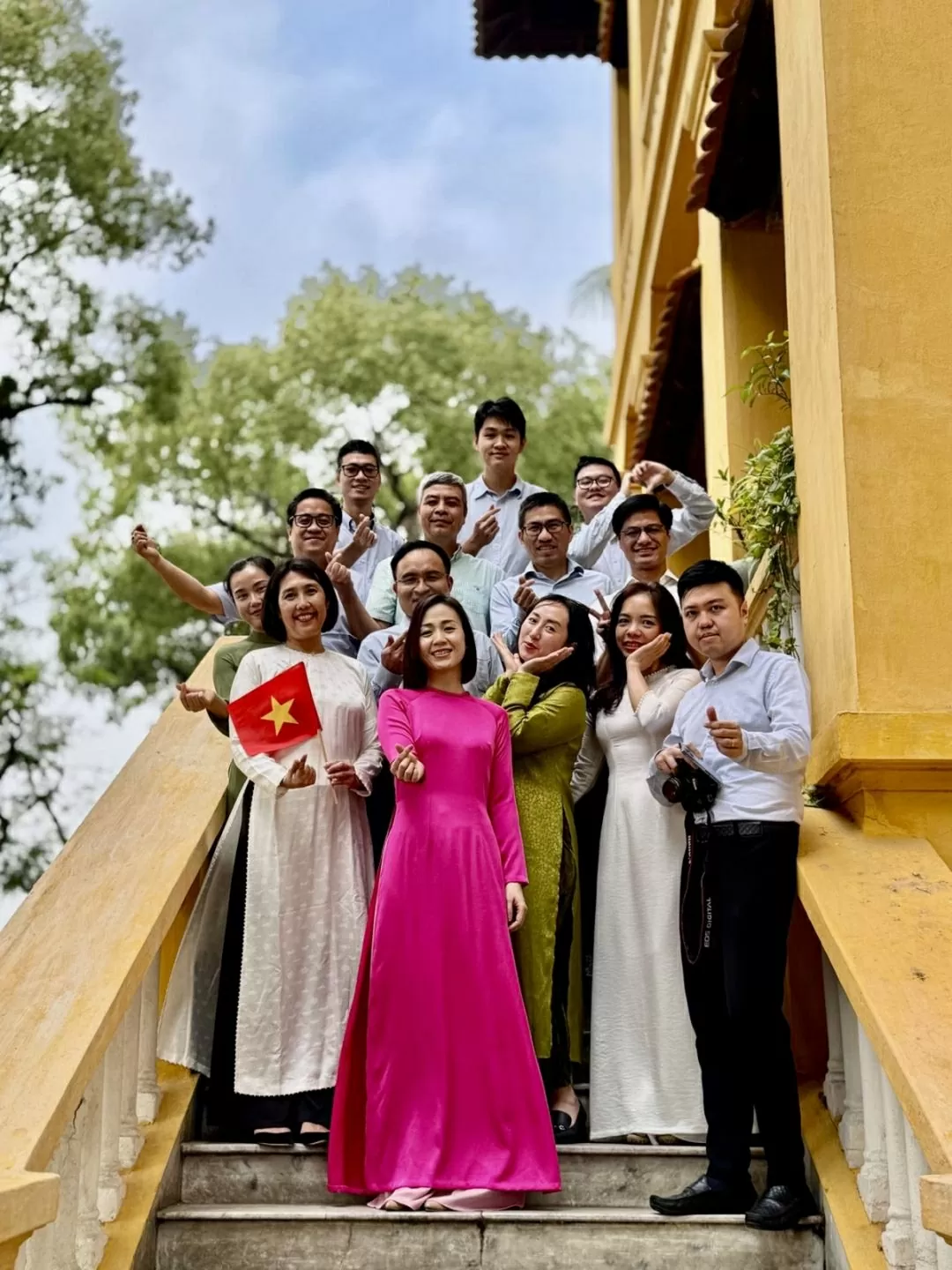 Tập thể Vụ Chính sách đối ngoại, Bộ Ngoại giao. Tập thể Vụ Chính sách đối ngoại, Bộ Ngoại giao.