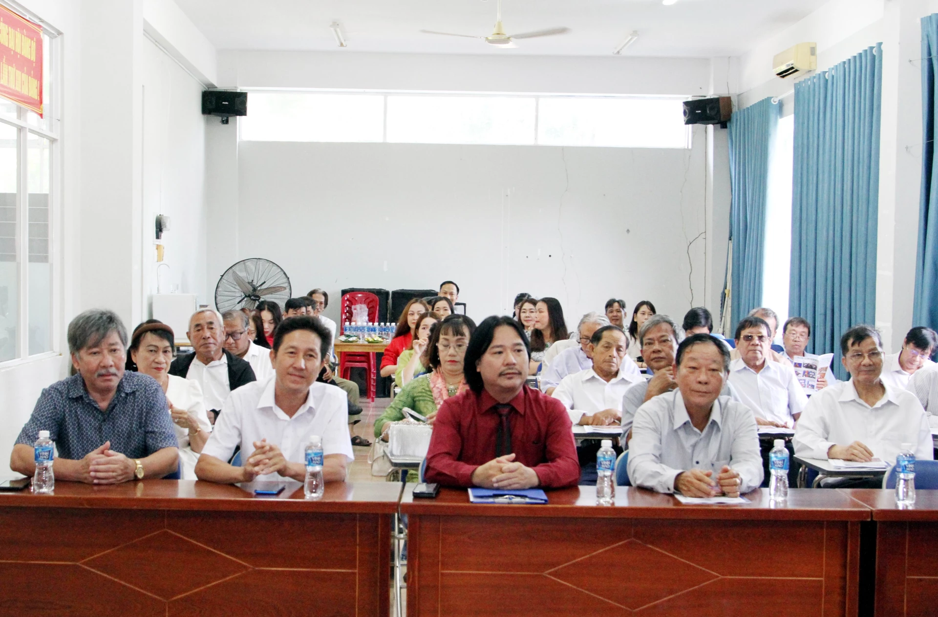 Delegierte, die am Seminar teilnehmen