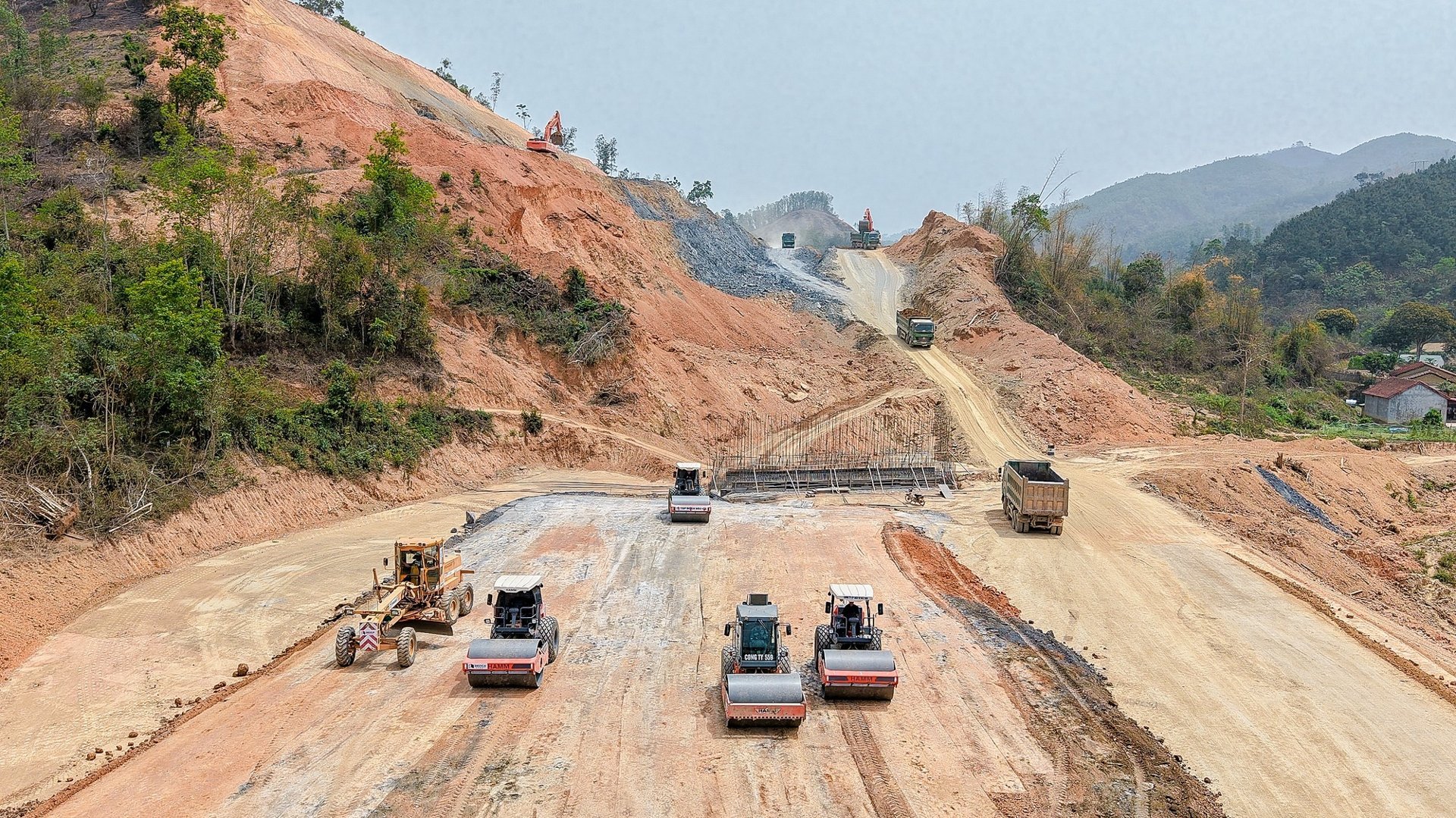 រូបថតគំនូរ។