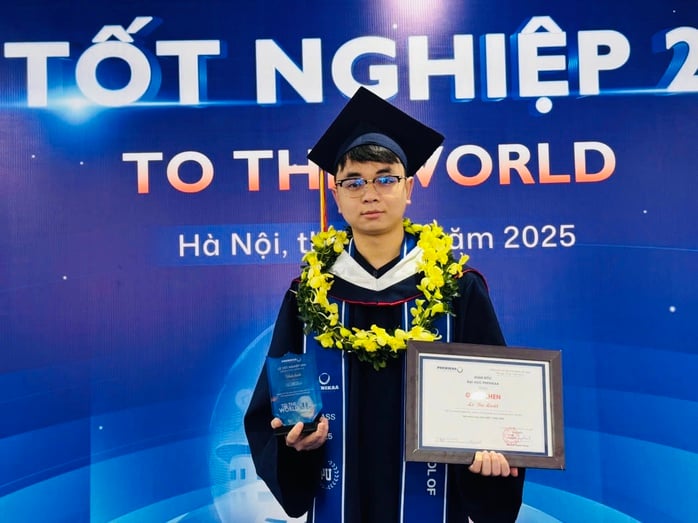 Thủ khoa sở hữu loạt bài báo quốc tế, giành học bổng tiến sĩ tại Singapore - Ảnh 1.