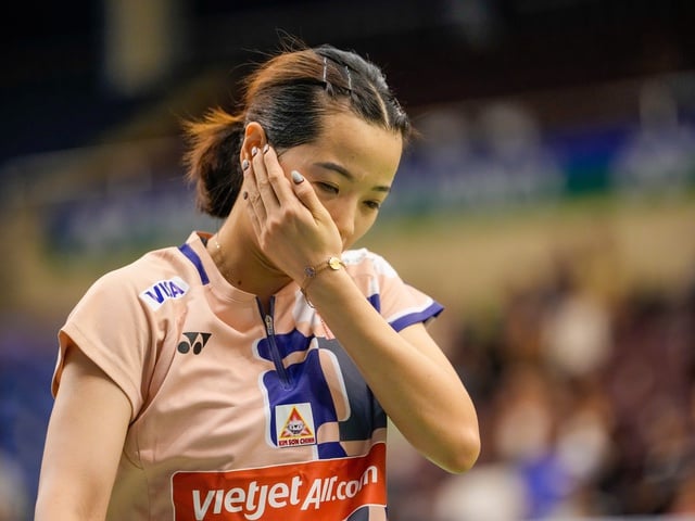 Nguyen Thuy Linh - Photo 1.