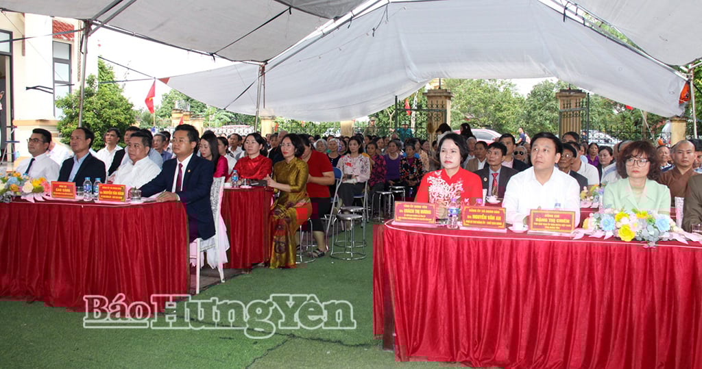 Các đại biểu dự Ngày hội.