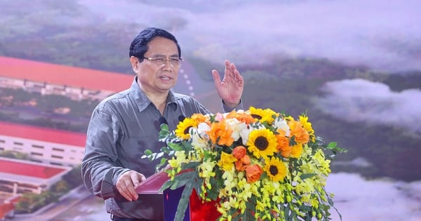 Thủ tướng: Từng ngôi trường mới nơi biên giới sẽ là nơi ươm mầm tri thức, thắp sáng ước mơ, hiện thực hóa khát vọng