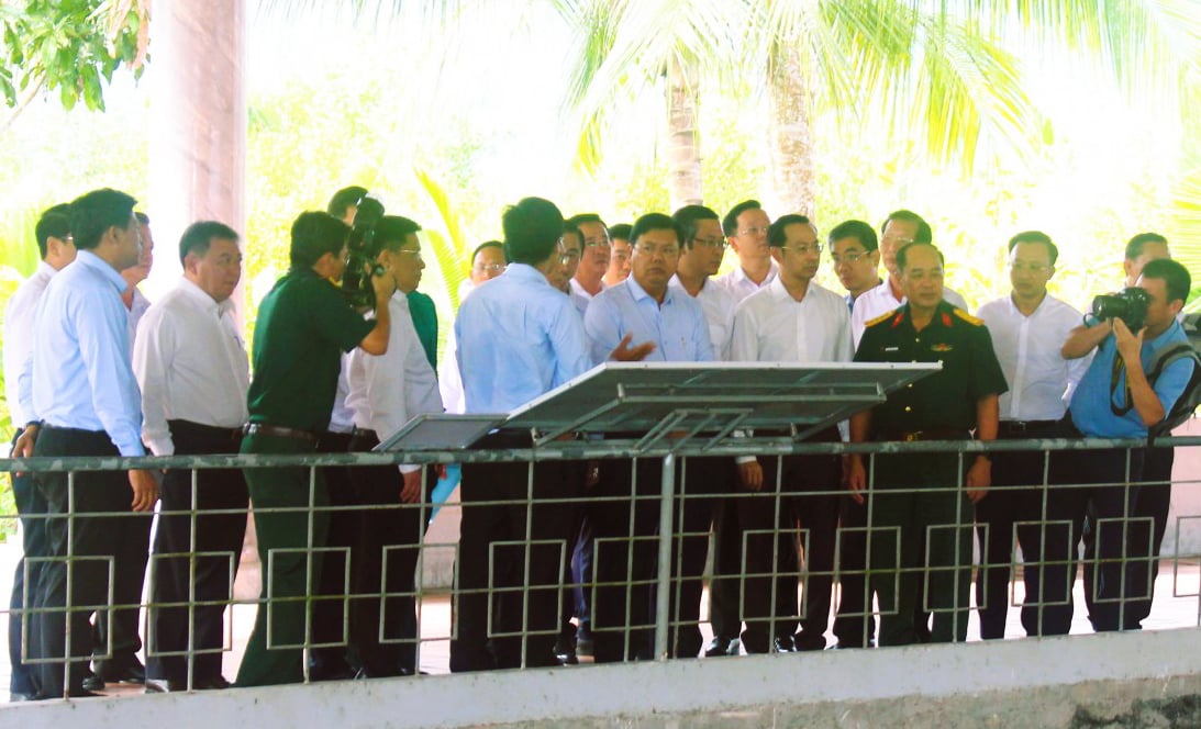 उप प्रधान मंत्री बुई थान सोन: एन गियांग को मेकांग डेल्टा क्षेत्र के लिए एक रणनीतिक संपर्क केंद्र बनाना