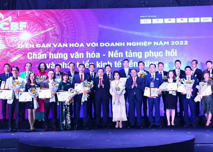 រៀបចំវេទិកាជាតិប្រចាំឆ្នាំ