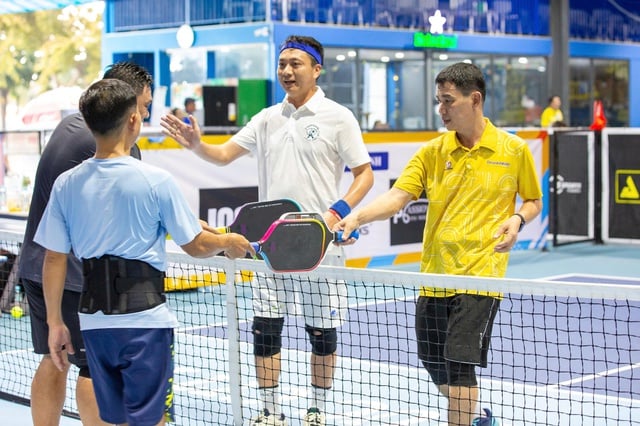Tranh tài sôi nổi giải pickleball doanh nghiệp – doanh nhân TP.HCM 2025- Ảnh 1.