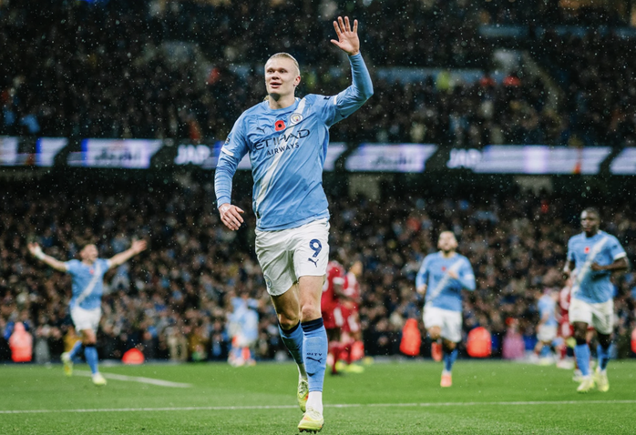 Haaland ហៀបនឹងឈានដល់ 100 គ្រាប់ Man City បំបាក់ Liverpool នៅ Etihad - រូបថតទី 4 ។