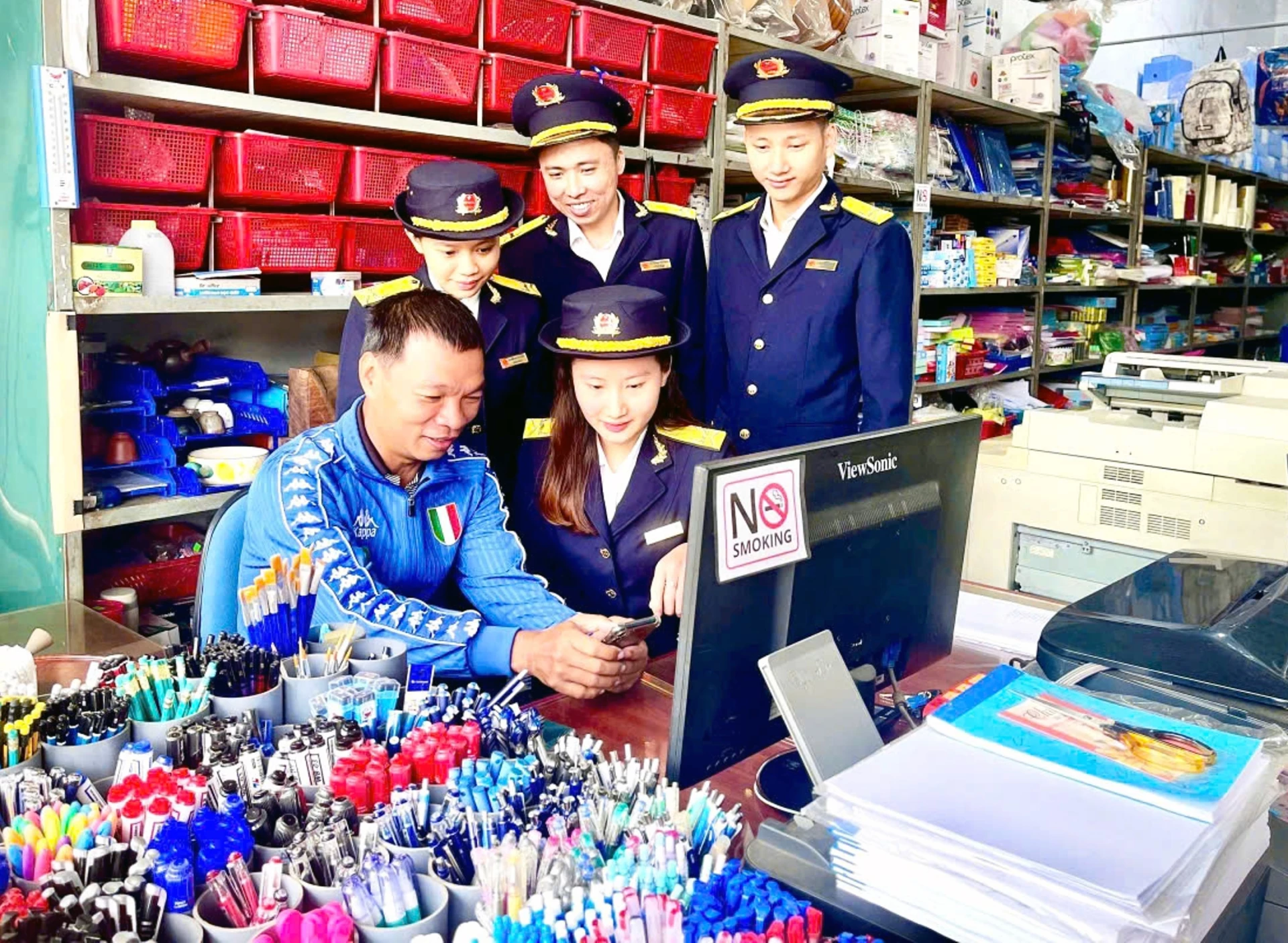 ພາສີພື້ນຖານ 9 ເຜີຍແຜ່ນະໂຍບາຍໃໝ່ກ່ຽວກັບການລົບລ້າງອາກອນເງິນກີບໃຫ້ບັນດາຫົວໜ່ວຍທຸລະກິດ - ພາບ: L.C