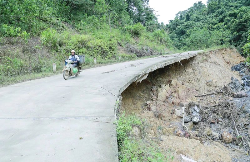 Επισκευή αγροτικής κυκλοφορίας που έχει υποστεί ζημιές από φυσικές καταστροφές