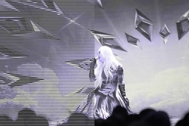 'Body shaming' trong showbiz Việt - Ảnh 2.