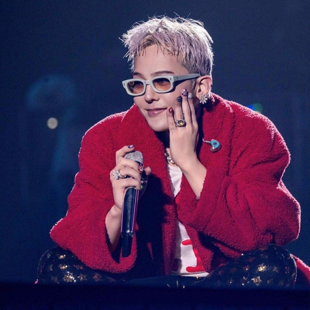 G-Dragon tackar känslosamt den vietnamesiska publiken och lovar att BIGBANG kommer tillbaka nästa år - 1