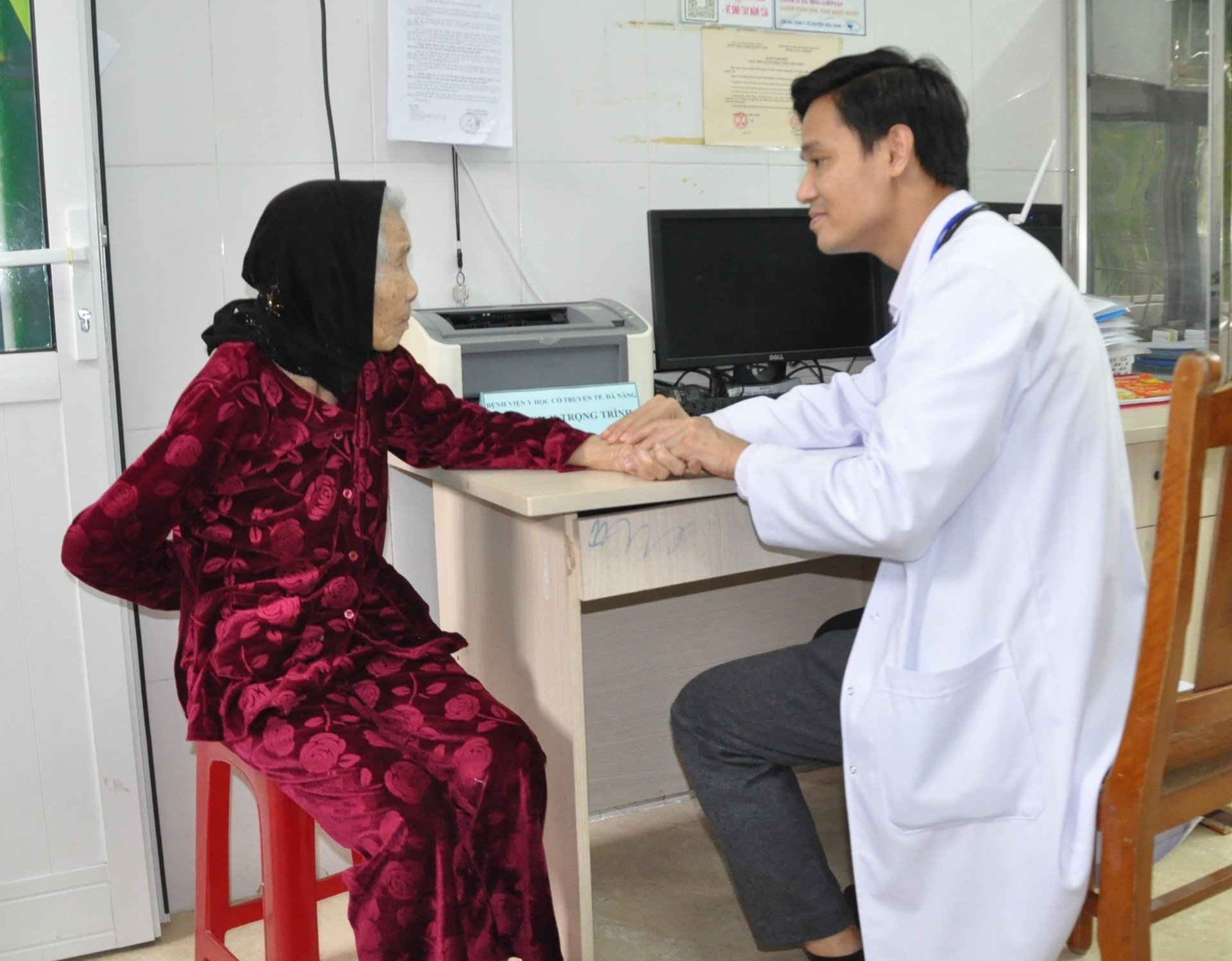 Hoàn thiện khung pháp để phát triển y dược cổ truyền Việt Nam trong hội nhập quốc tế- Ảnh 2.