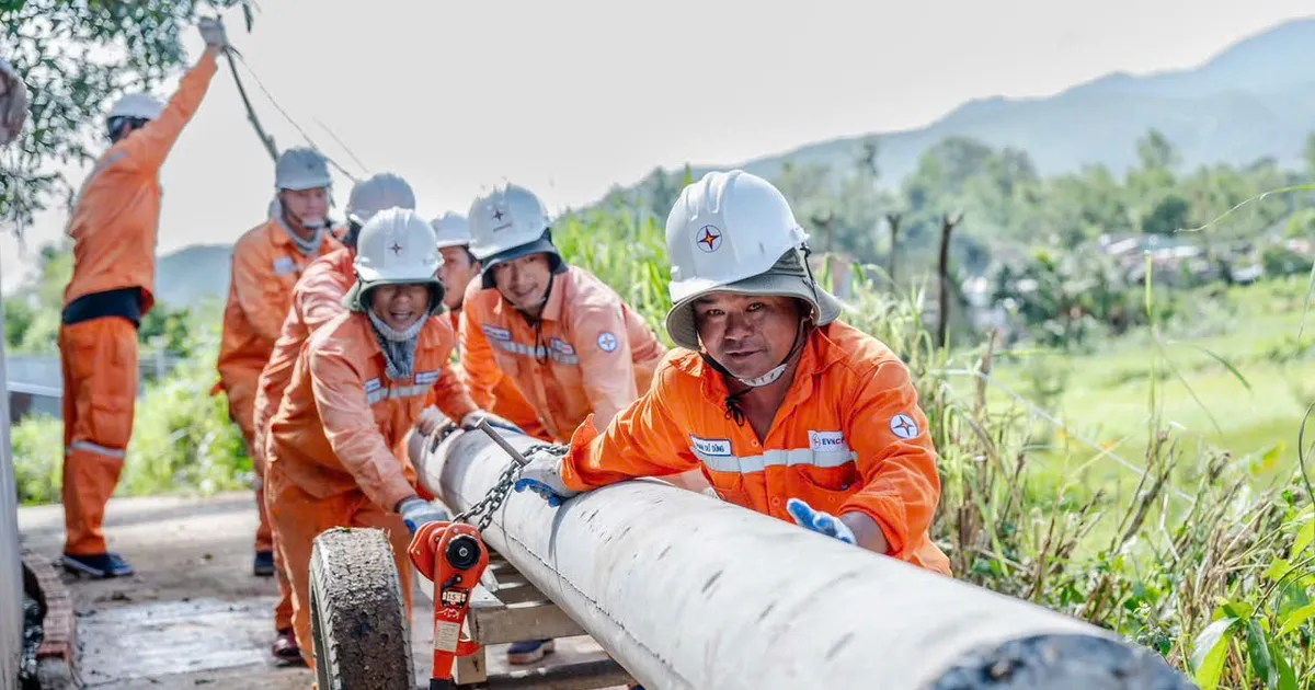 Đã khôi phục toàn bộ lưới điện 110kV bị ảnh hưởng bão số 13