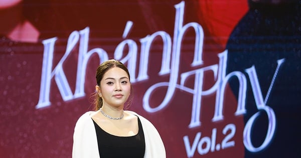 “Tiếng hát Hà Nội” Khánh Thy: