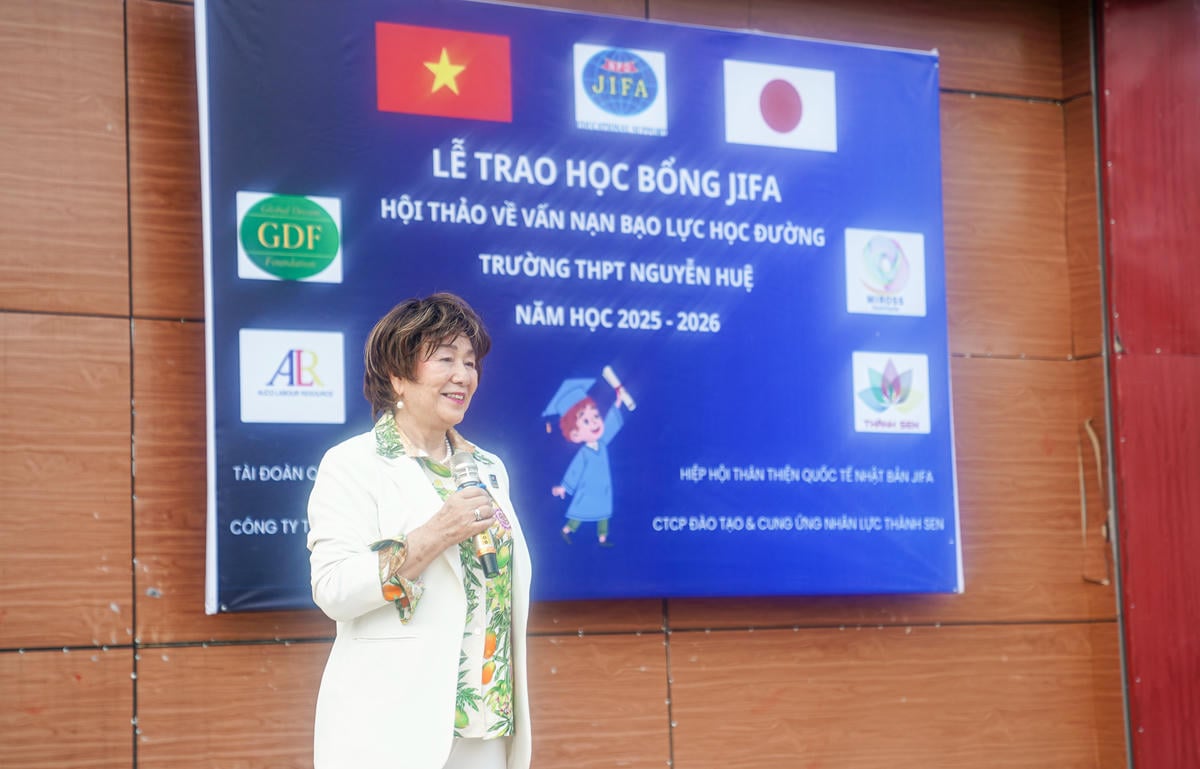 លោកស្រី Ikeda Setsuko ប្រធាន​សមាគម​មិត្តភាព​អន្តរជាតិ​ជប៉ុន​បាន​ថ្លែង​ក្នុង​ពិធី​នេះ។ រូបថត៖ ខេម គី 