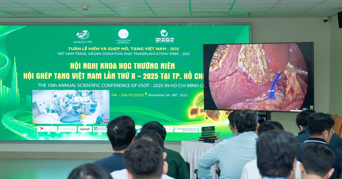Vinmec trình diễn kỹ thuật ghép gan sống phức tạp tại Hội nghị Ghép tạng Việt Nam 2025