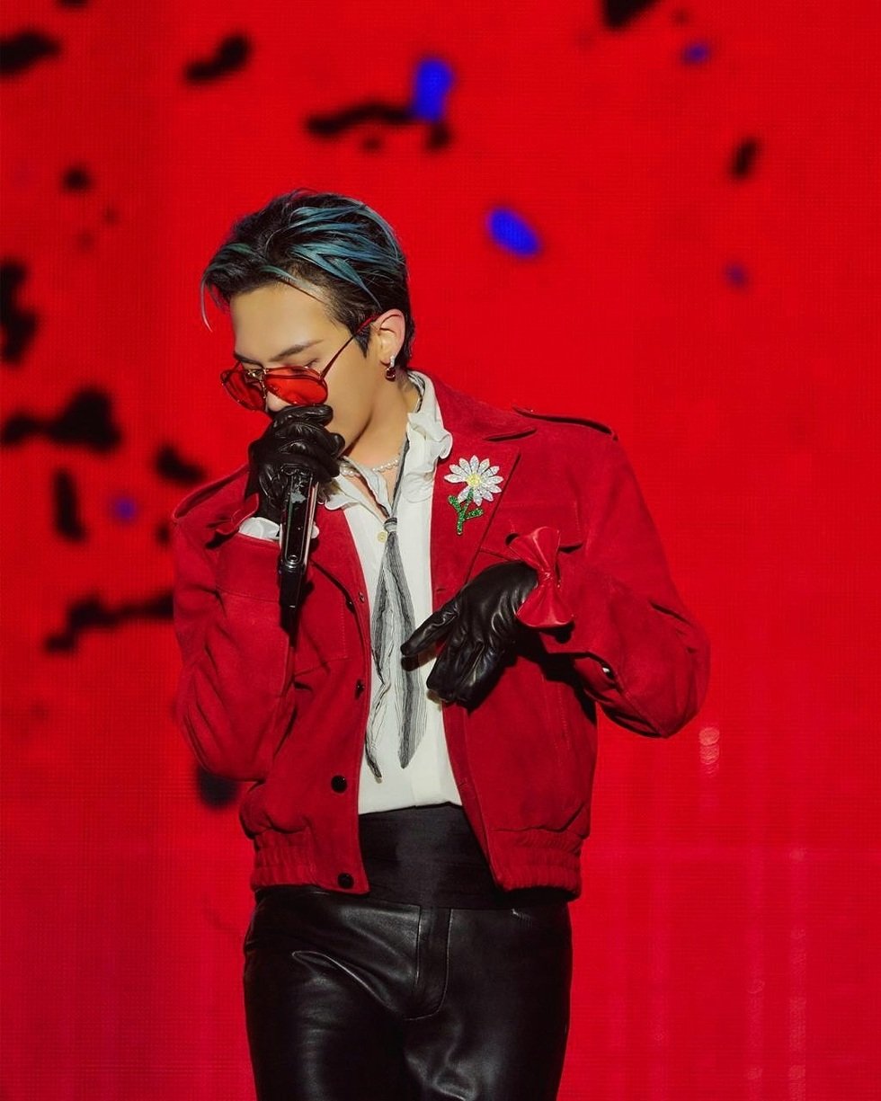 Gần 100.000 fan “cháy” cùng G-Dragon tại Việt Nam: Dấu ấn ông hoàng Kpop - 1