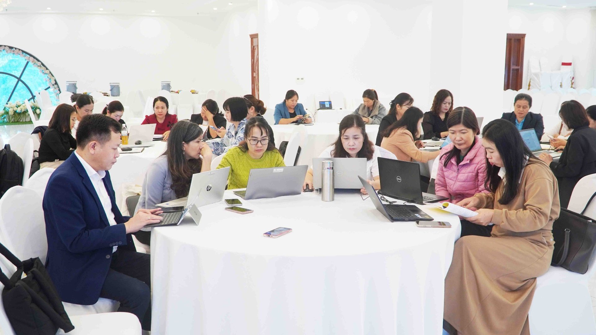 Quang cảnh lớp tập huấn.