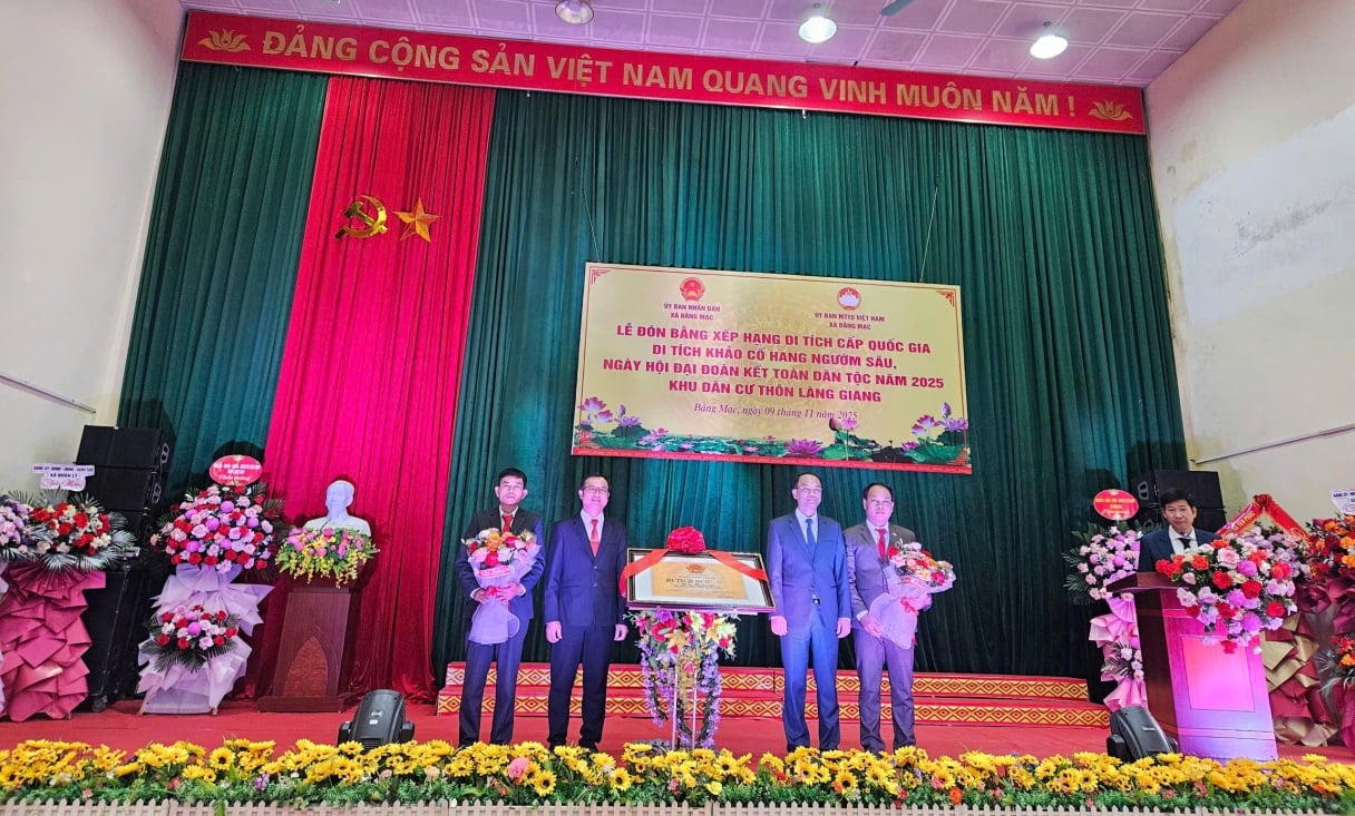 Lễ công bố bằng xếp hạng di tích Quốc gia Hang Ngườm Sâu, xã Bằng Mạc, tỉnh Lạng Sơn