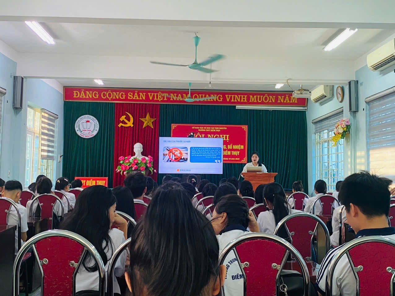 Trường THPT Điềm Thụy tích cực triển khai công tác phòng, chống tác hại thuốc lá học đường- Ảnh 3.