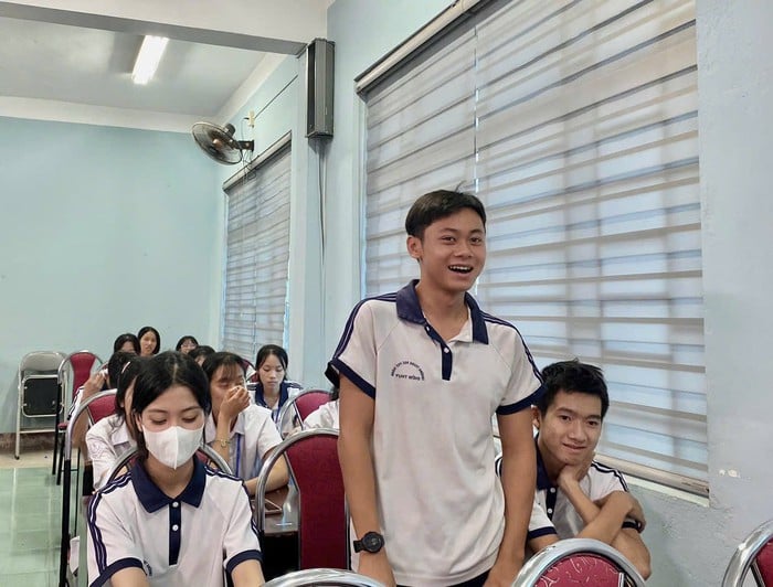 Trường THPT Điềm Thụy tích cực triển khai công tác phòng, chống tác hại thuốc lá học đường- Ảnh 4.