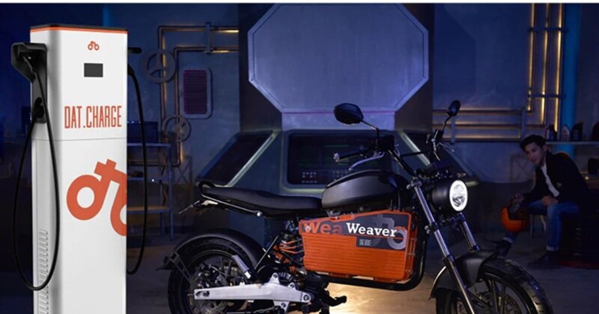 Dat Bike Weaver++ Review: 20 minutes of charging provides 100 km of range.