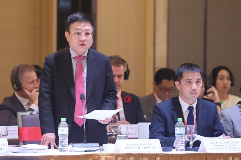 Thủ tướng: Chuyển đổi, tìm kiếm và kiến tạo động lực tăng trưởng mới là khách quan và tất yếu- Ảnh 5.