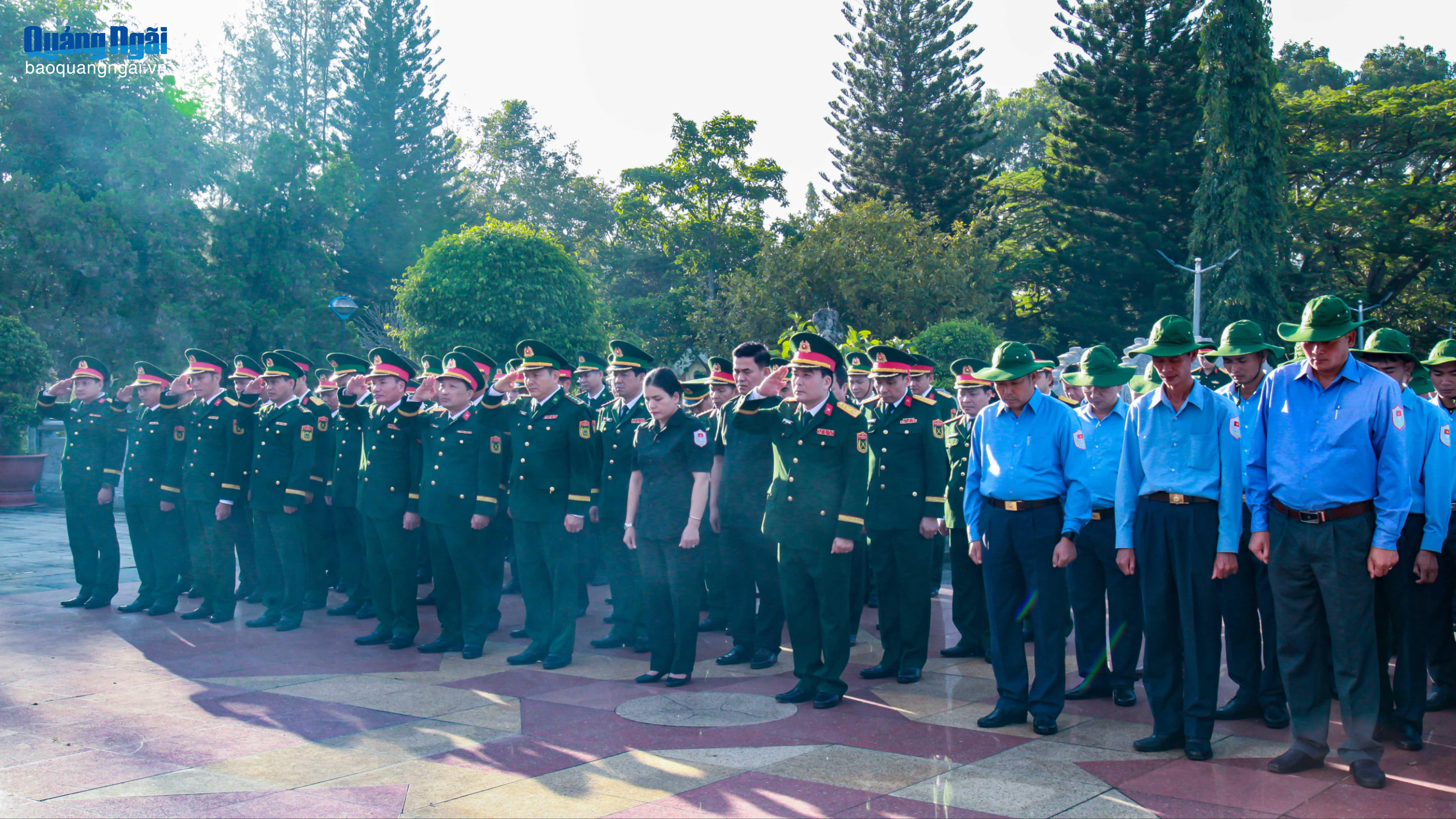Quang Ngai tidning, radio och tv