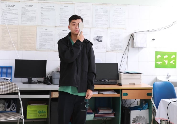 Phường Lĩnh Nam khám sơ tuyển nghĩa vụ quân sự năm 2026: Nghiêm túc, chặt chẽ, đúng quy trình- Ảnh 3.