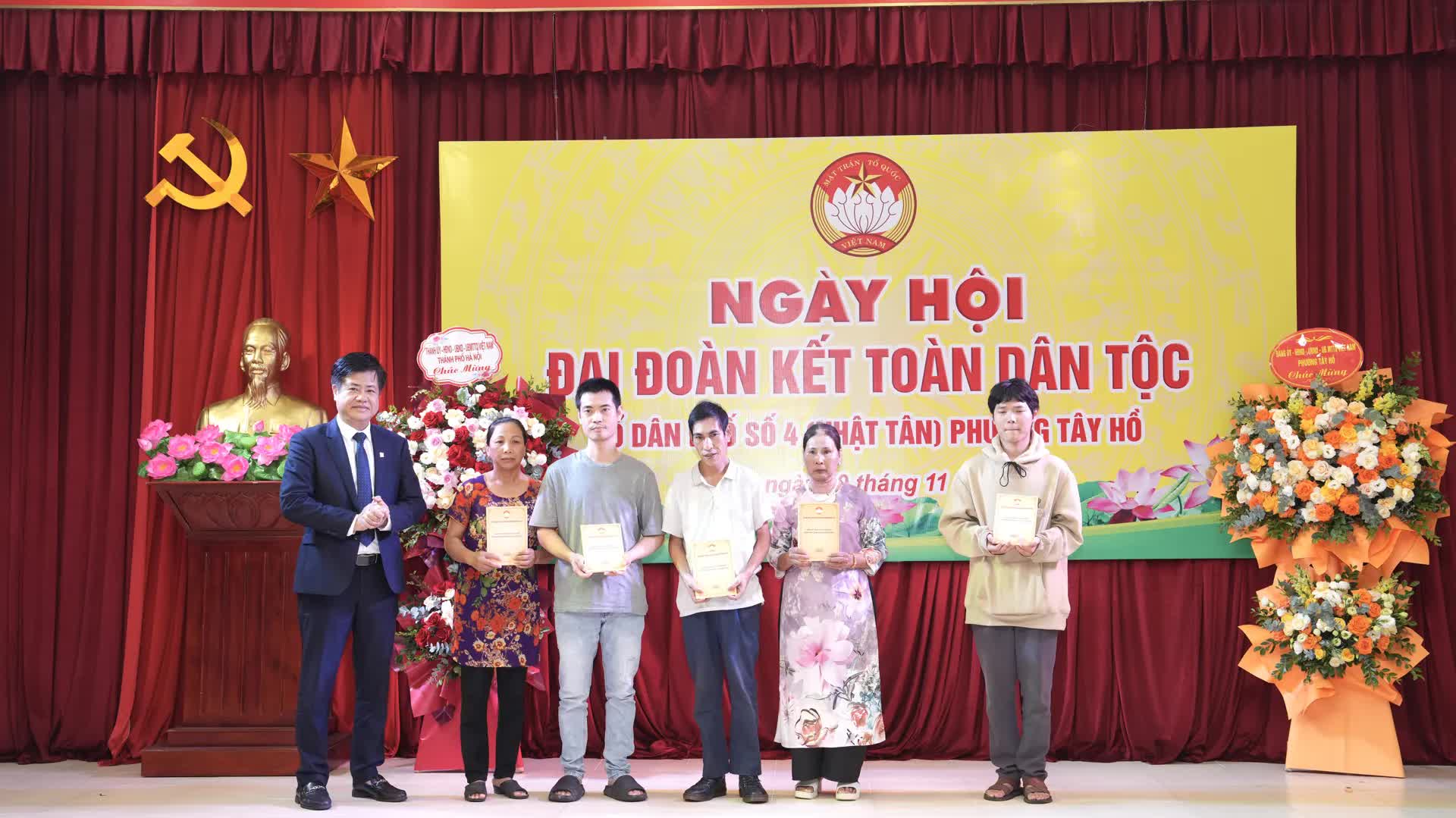 Phường Tây Hồ: Sôi nổi Ngày hội Đại đoàn kết toàn dân tộc khu dân cư số 4- Ảnh 8.