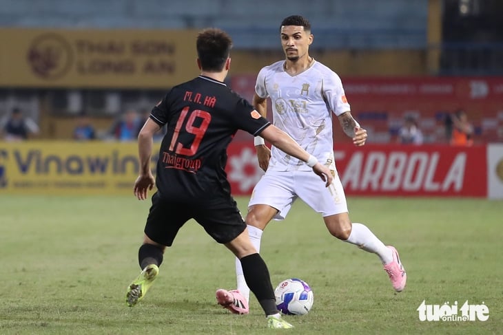 Do Hoang Hen មិន​សោកស្ដាយ​ចំពោះ​ការ​មិន​ត្រូវ​បាន​កោះ​ហៅ​ឲ្យ​ចូល​រួម​ជម្រើស​ជាតិ​វៀតណាម - រូបថត ១.