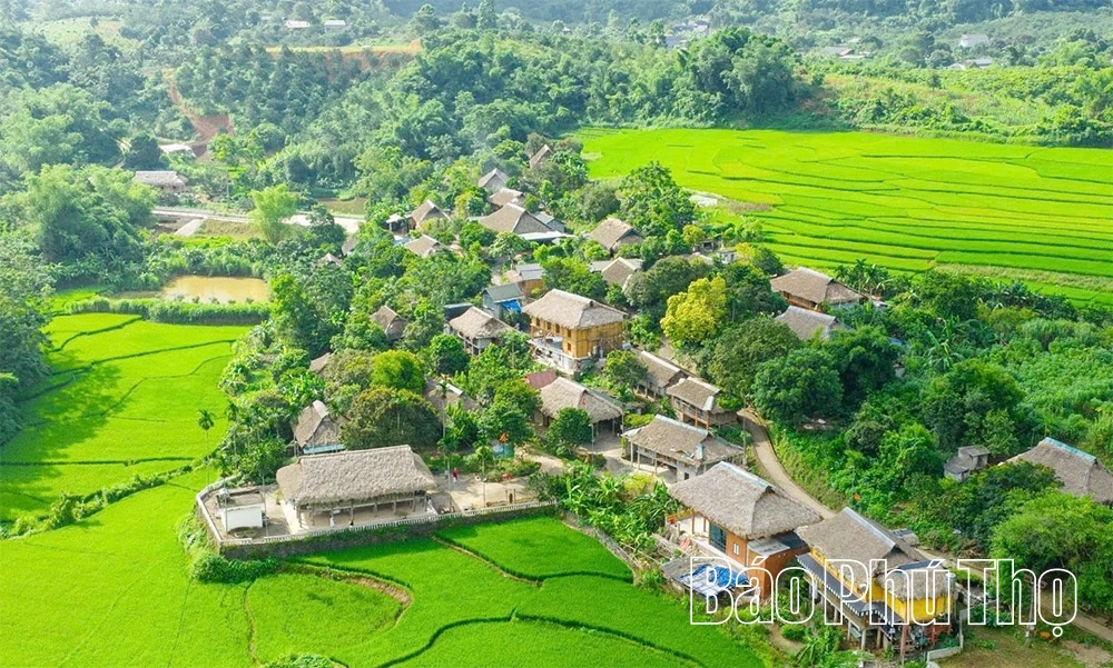 Venha conhecer a vila turística comunitária que atende aos padrões provinciais de 4 estrelas da OCOP.