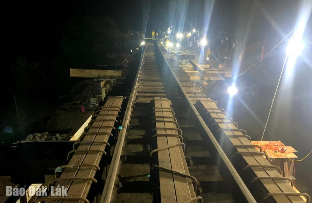 ផ្នែកបាក់ដីត្រូវបានជួសជុលក្នុងជំហានទី 1 ដូច្នេះរថភ្លើងអាចដំណើរការក្នុងល្បឿន 5 គីឡូម៉ែត្រក្នុងមួយម៉ោង។