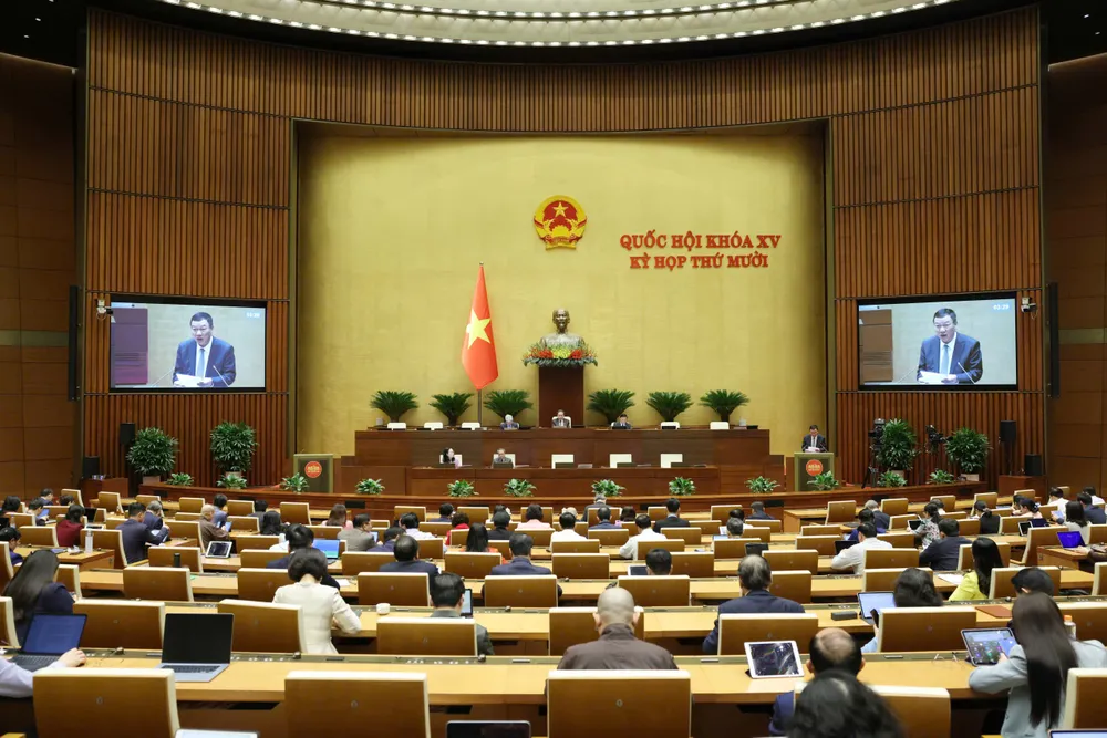 Sessão da Assembleia Nacional na manhã de 11 de novembro. Foto: QUANG PHUC
