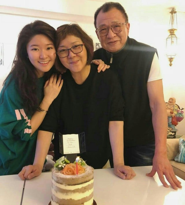 Hứa Thiệu Hùng âm thầm chữa ung thư, phải cắt bỏ thận trước khi qua đời - Ảnh 3.