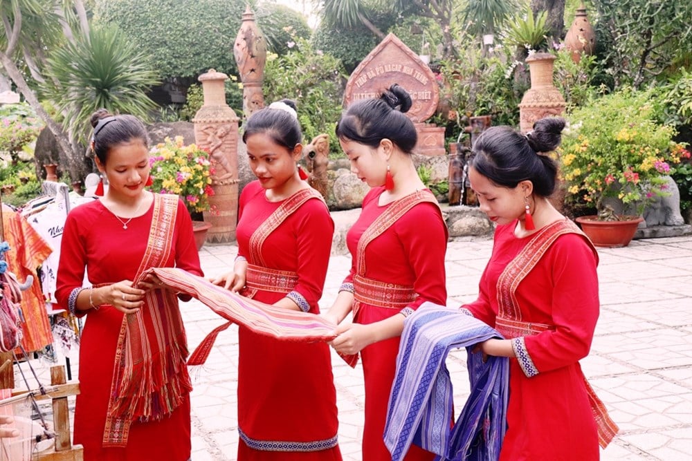 Урок 2 – Использование разнообразных культурных ресурсов этнических групп и ремесленных деревень – фото 9