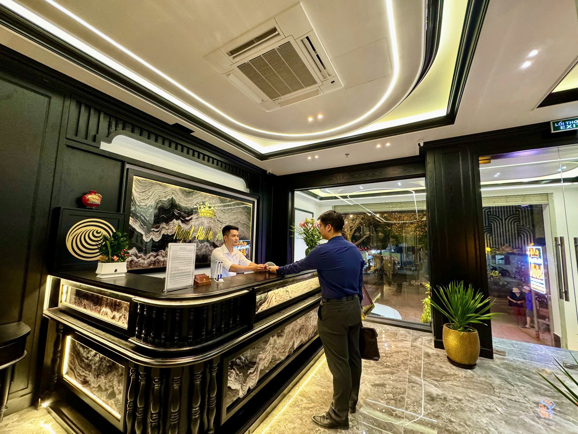 โรงแรมปฏิเสธแขก