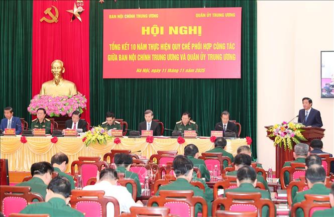 כיתוב לתמונה