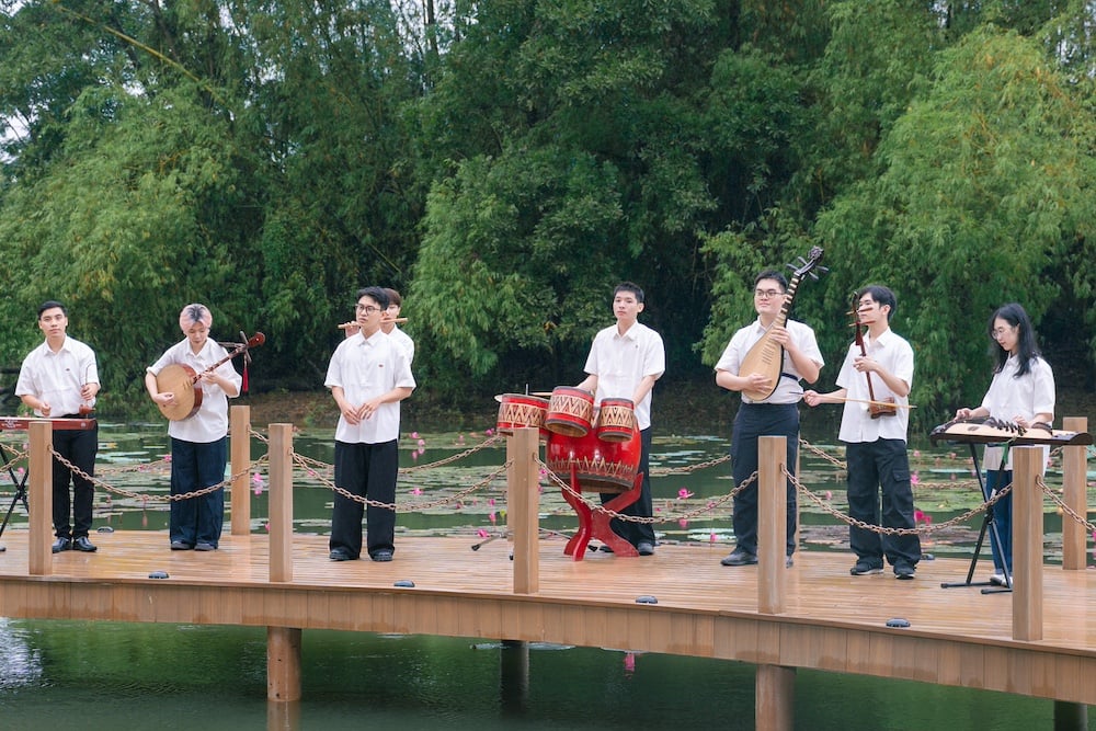 ចំណងជើងរូបថត