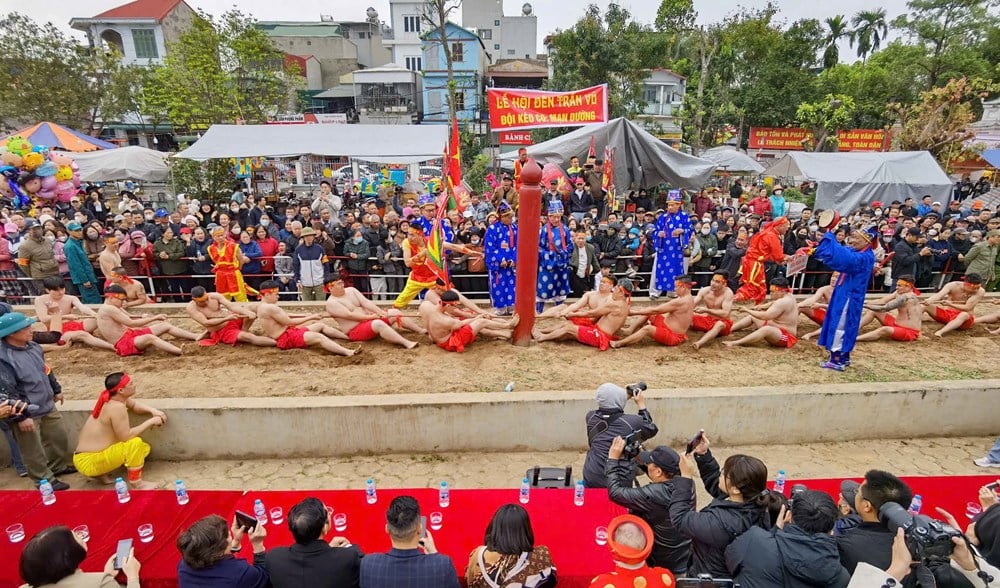 Ritualuri și jocuri de tras la sfoară - un deceniu de mândră moștenire vietnameză pe harta lumii - fotografia 1
