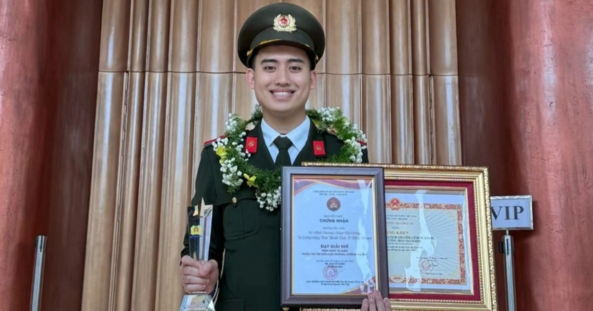 Thủ khoa tốt nghiệp Học viện An ninh với gần 80 danh hiệu khen thưởng