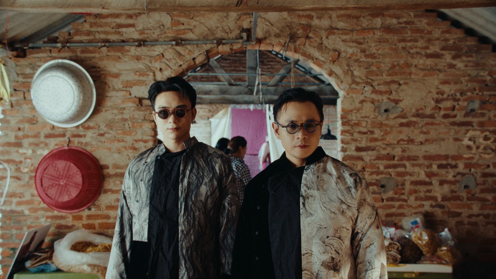 MV Muc ha vo nhan anh 2