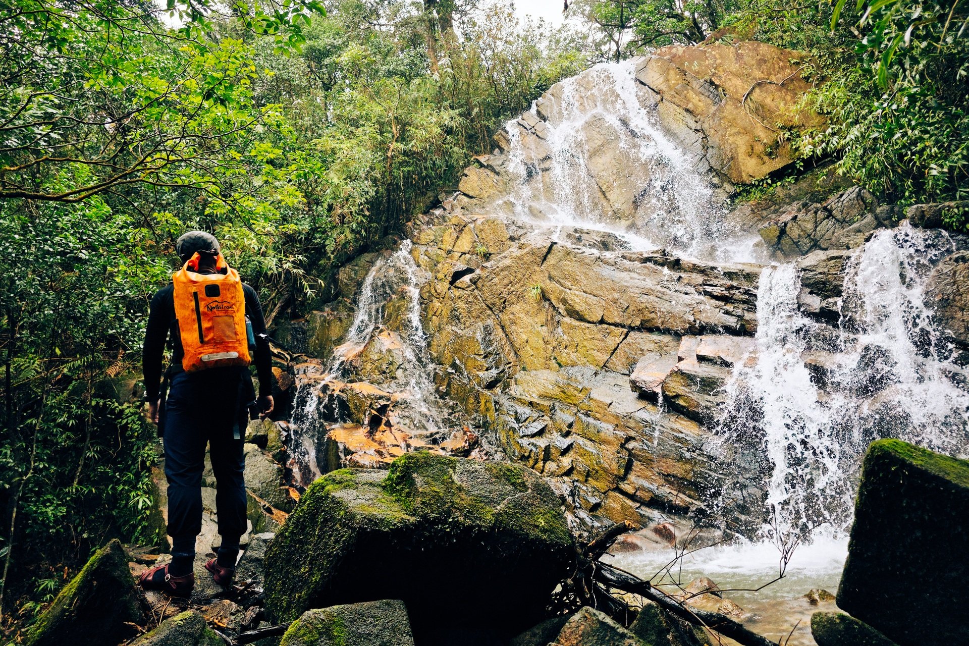 ការបរបាញ់លើពពកនៅលើ 