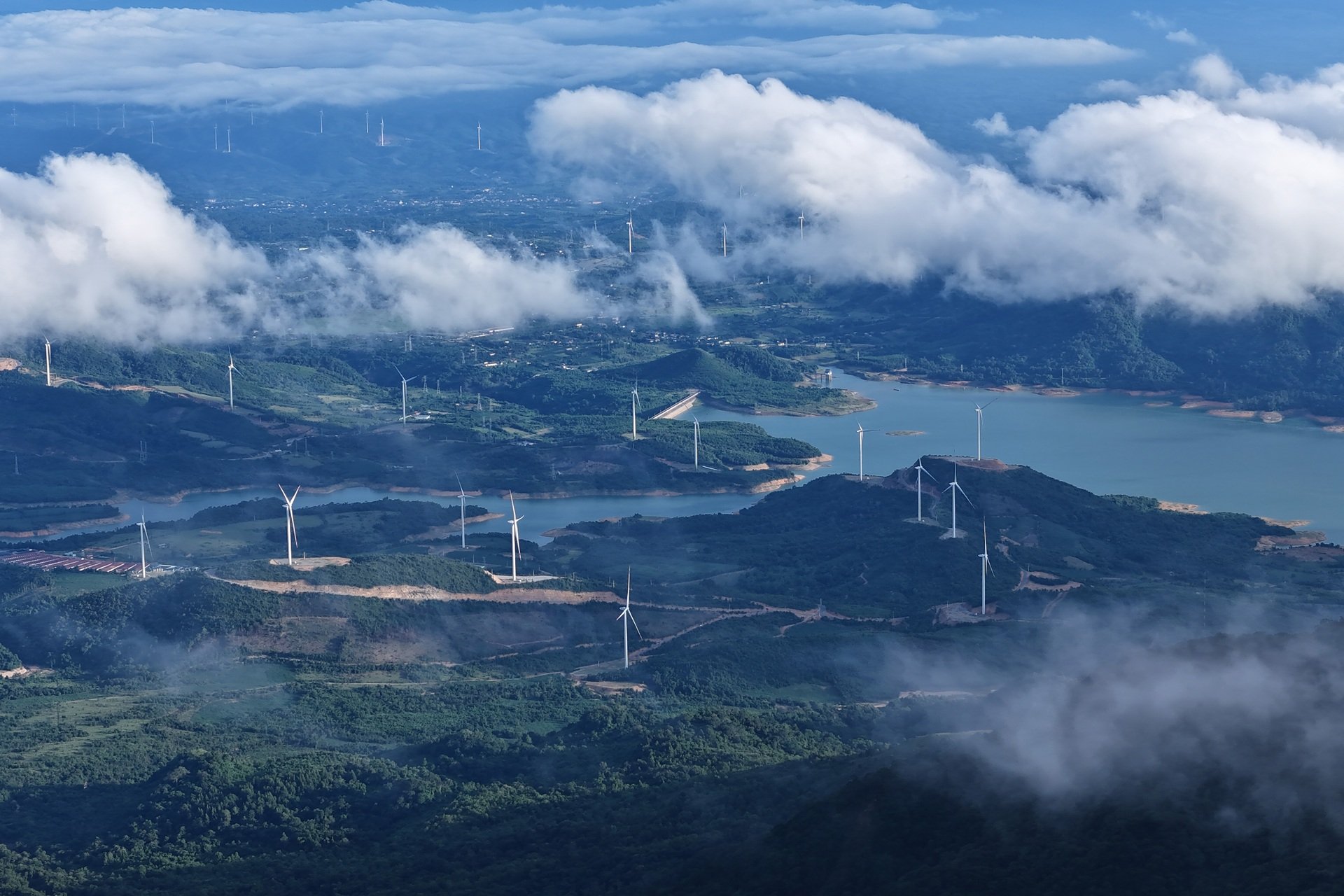 ការប្រមាញ់ពពកនៅលើ 