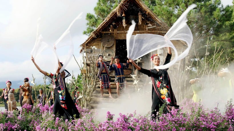 Potenciál kulturního dědictví je základem pro rozvoj kulturní turistiky v Lam Dong.